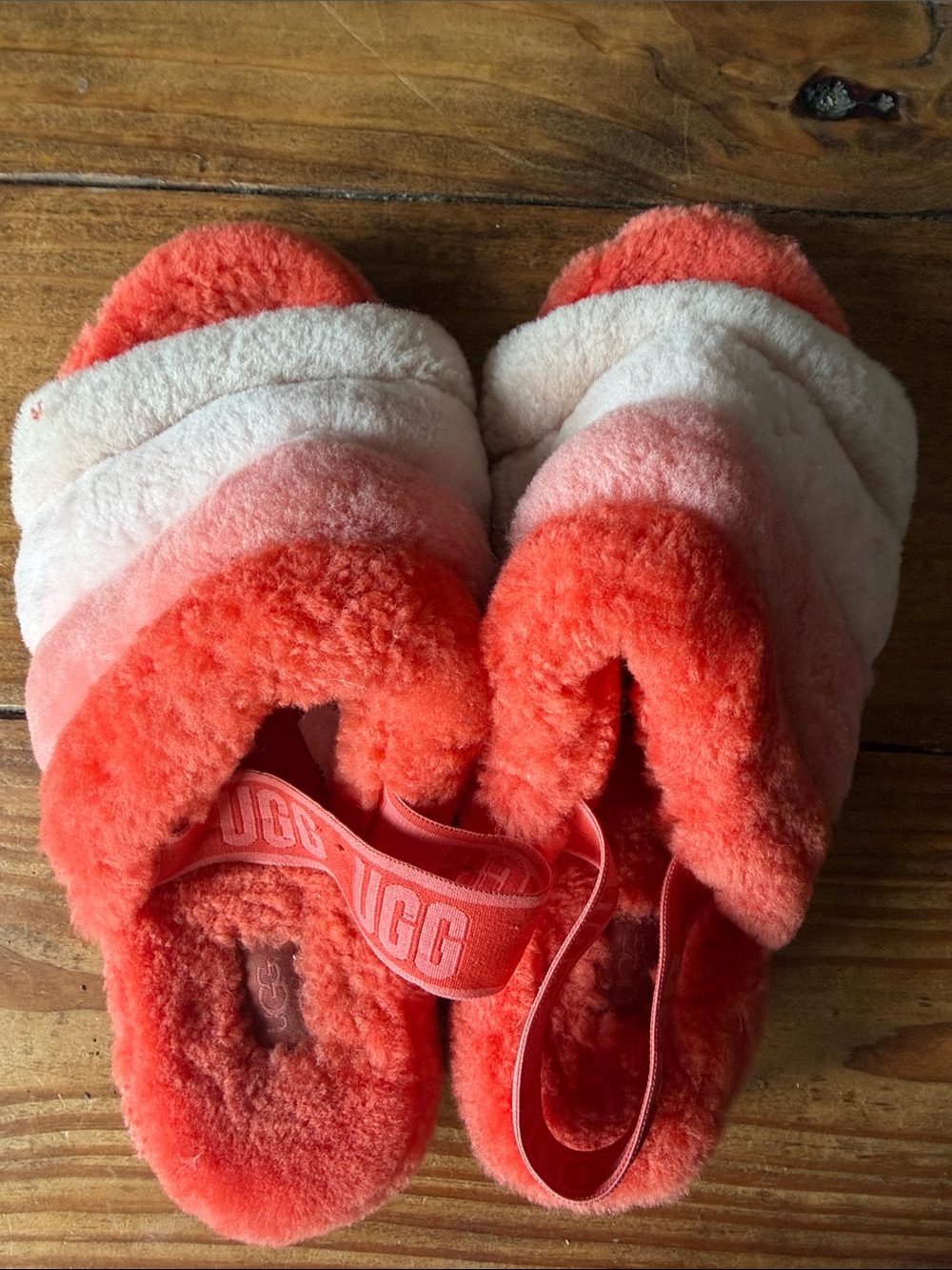 UGG Women's slipper slides in Coral & Cream Sheepskin